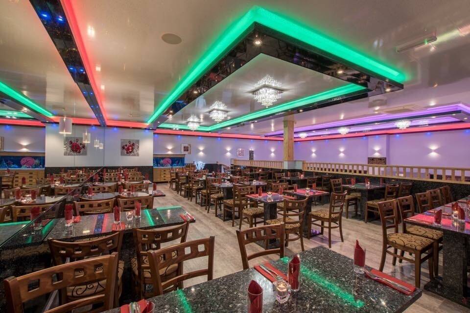 Large Fully Fitted Restaurant & Versatile Commercial Premises in Oban Photo 2
