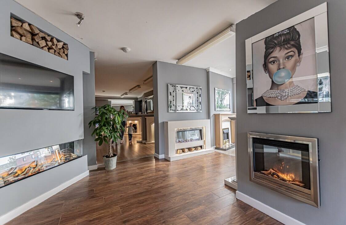 Fireplace stoves and media wall showroom Photo 1