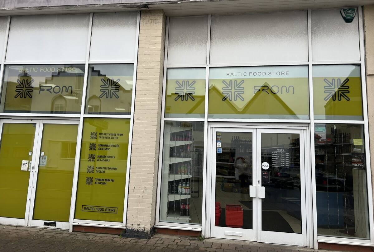 Successful Supermarket Grocery Store for Sale on Boston West Street Lincolnshire Photo 1