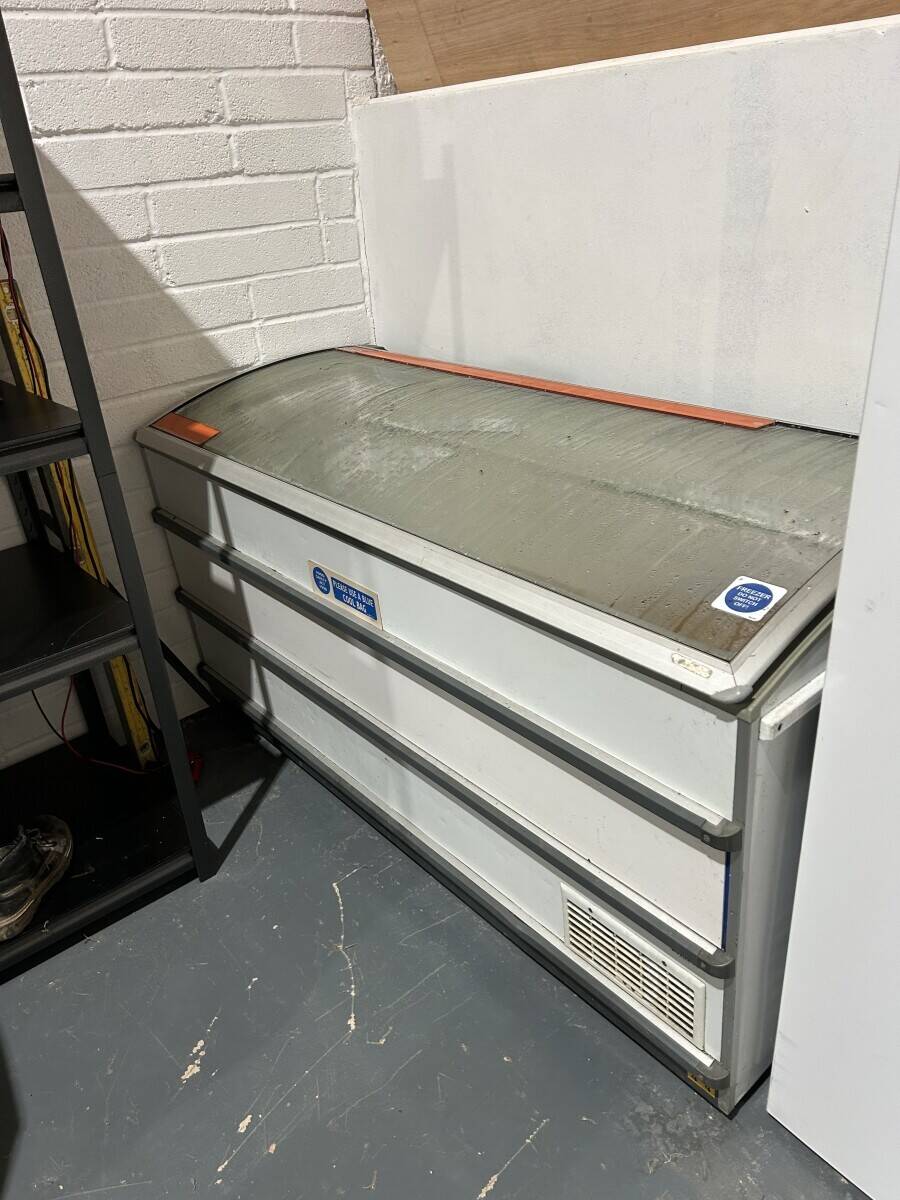 Mobile Catering Business for Sale – Wellington / Cullompton – Van & Catering Unit Photo 1
