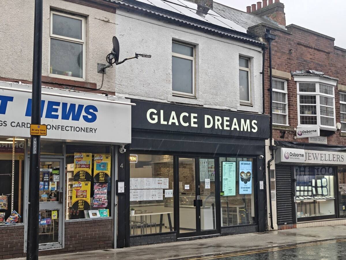 Profitable Ice Cream & Dessert Parlour Freehold Business & Property for Sale in North Shields Photo 1