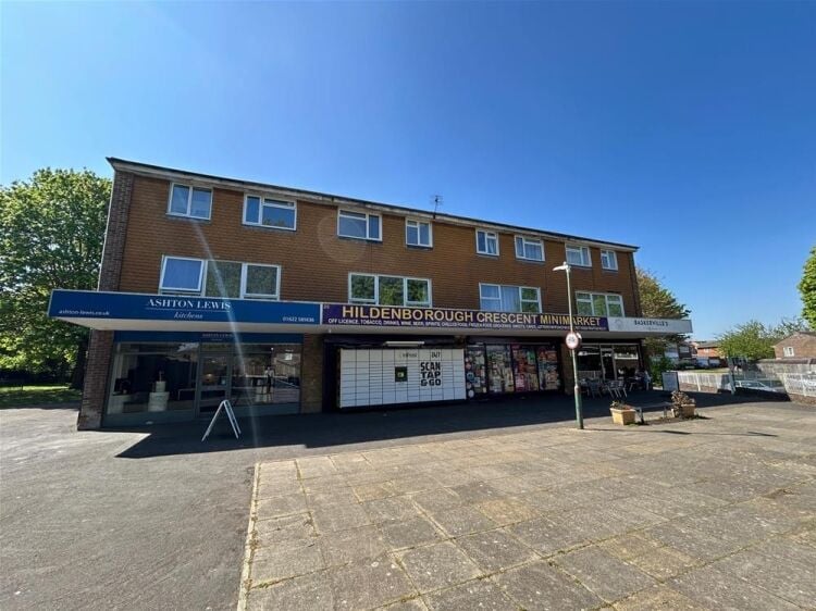 RETAIL INVESTMENT FOR SALE
(4 LOCK UP RETAIL UNITS WITH TENANTS)