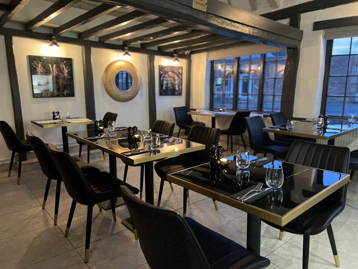 Modern Restaurant For Sale Lincolnshire Photo 2