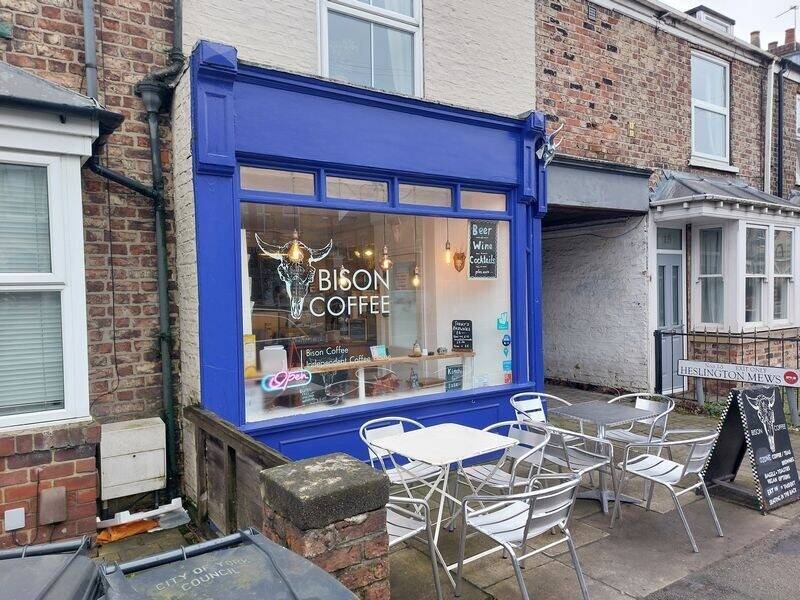 REDUCED !! Delightful Coffee House and Cafe T/a Bison, 17 Heslington Road, York, YO10 5AR Photo 1