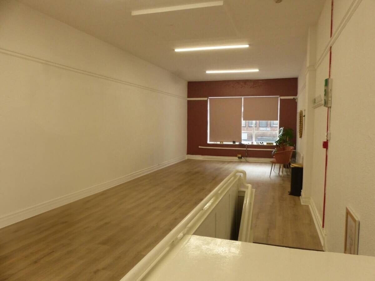 Aesthetics Clinic & Training Academy for Sale in Hull Photo 2