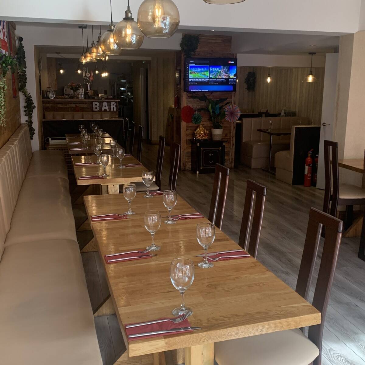 Fully fitted English and Nepali restaurant  for sale in north cheam