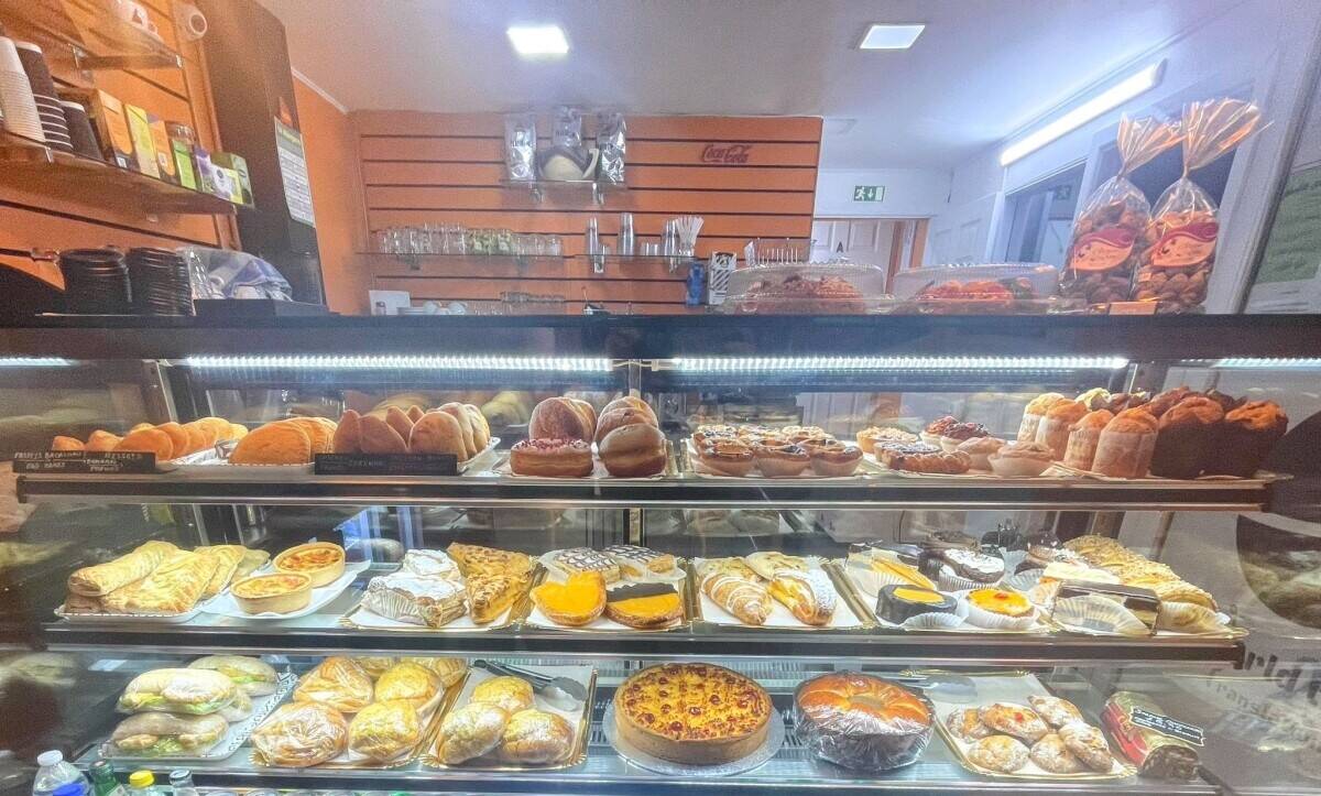 Cafe for sale next to Hounslow bus station