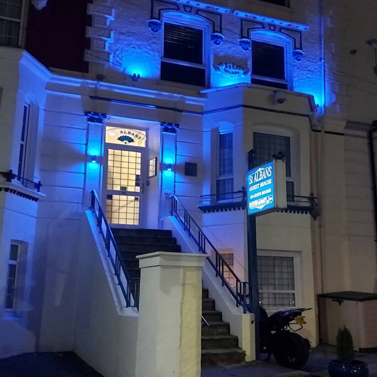 8 bedroom guest house, with owners accommodation in Dover