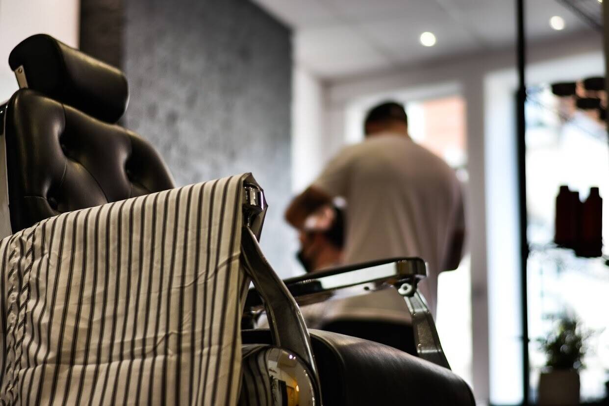 Barber shop for sale in King’s Cross London  Photo 1