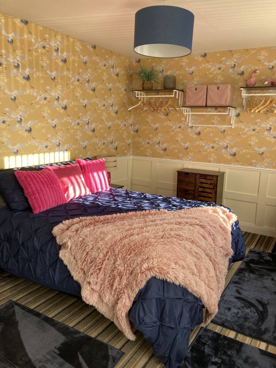 Beach Front house with a 3 room bed and breakfast annexe