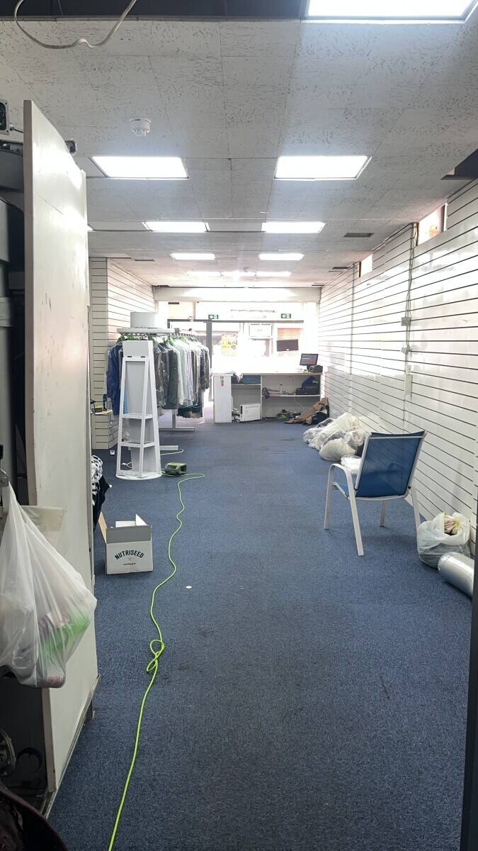 Dry cleaners & laundry in Bedford Town Centre  Photo 1