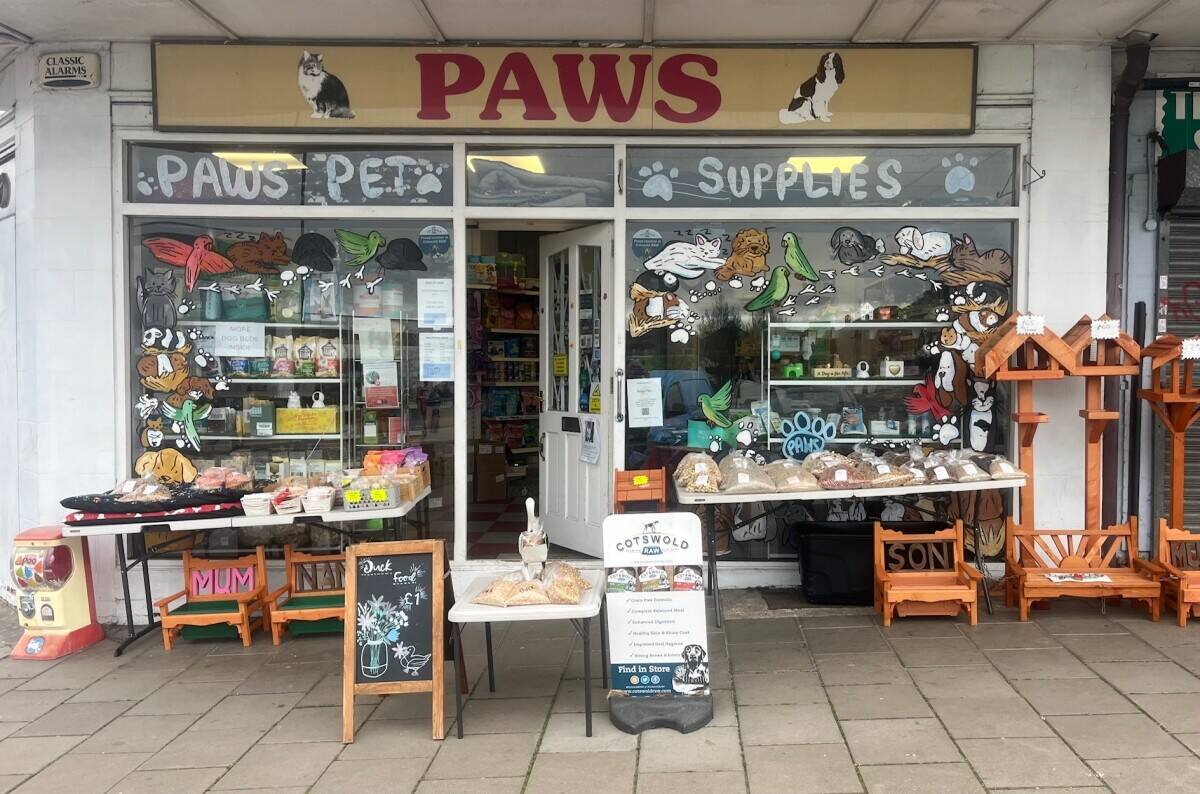 Established Pet Supplies Business &ndash; High Street &ndash; Long Lease