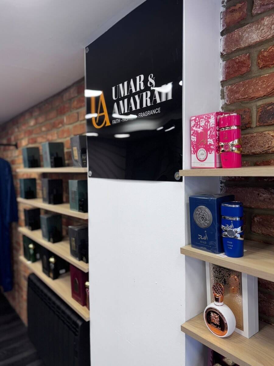 Arabian perfume & Islamic fashion shop for sale