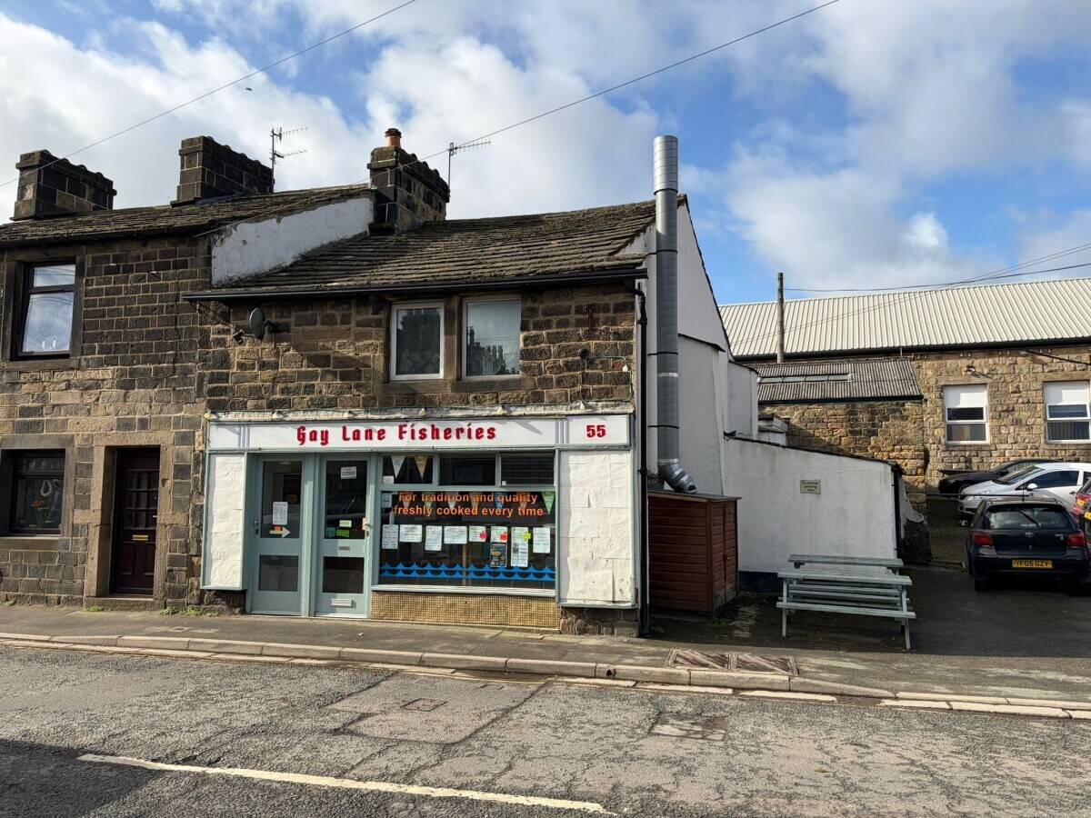 Iconic Award-Winning Traditional Fish & Chip Shop Photo 1