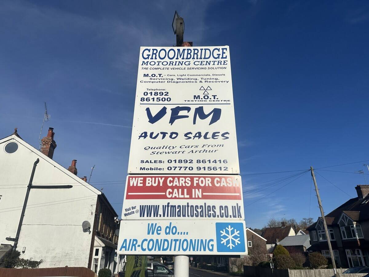 Car Sales and MOT Station for sale near Tunbridge Wells in Kent