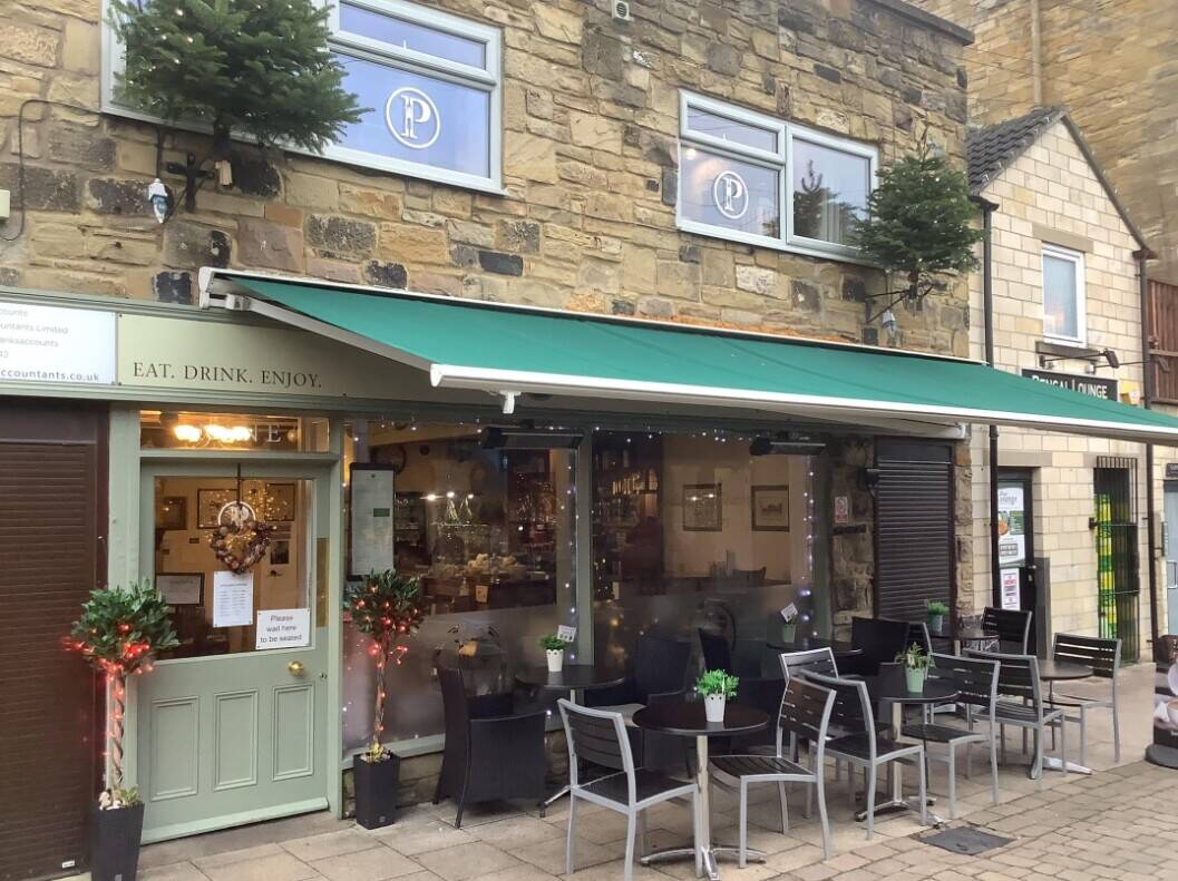 Popular, Traditional Eatery/Café Business Photo 1