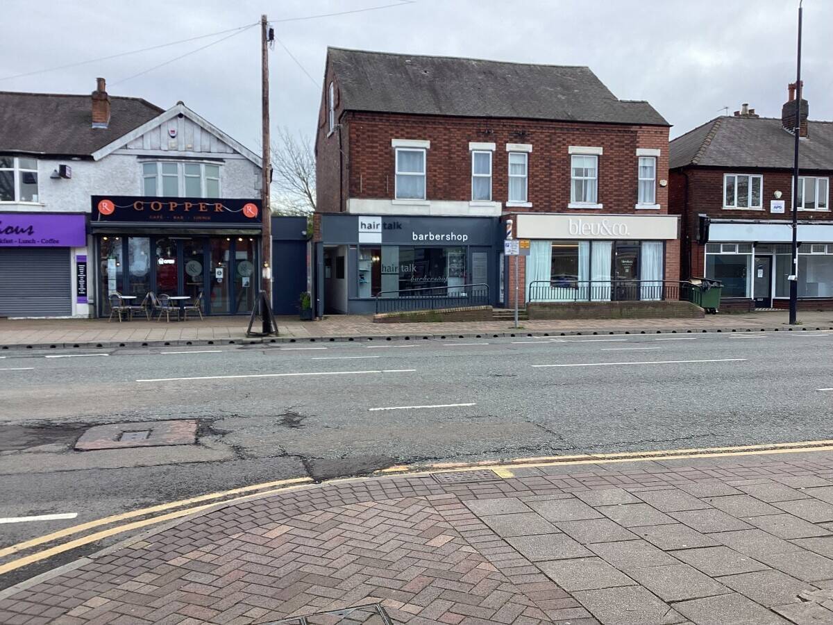 REDUCED!  Barbershop Mapperley NG3 established since 1960s Photo 1