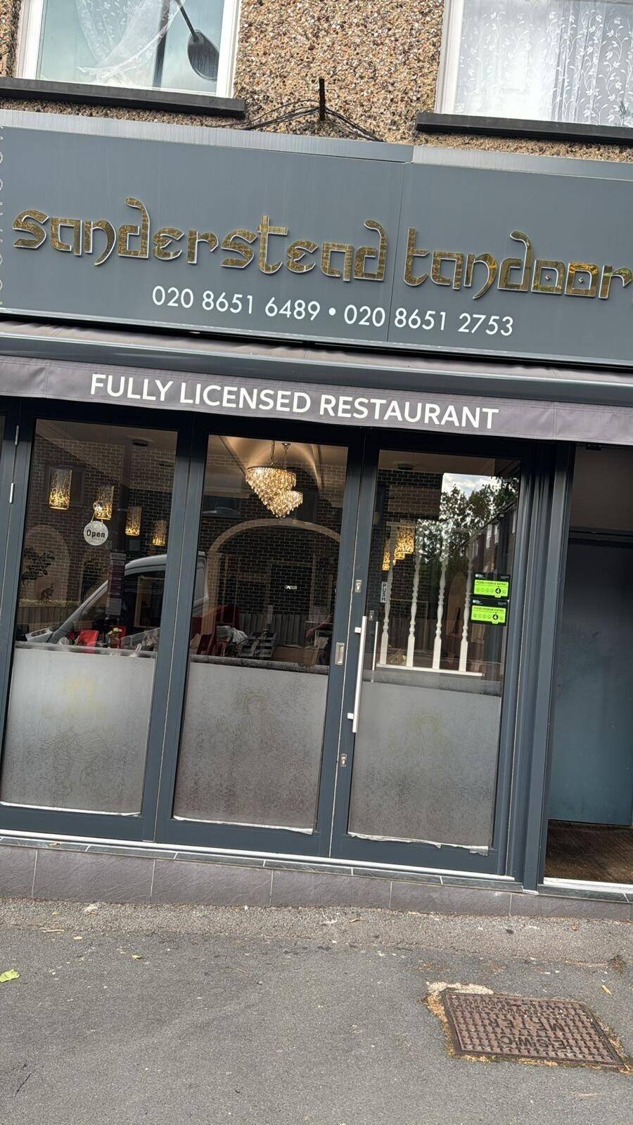 Leasehold Indian restaurant and a 5-bedroom flat Photo 2