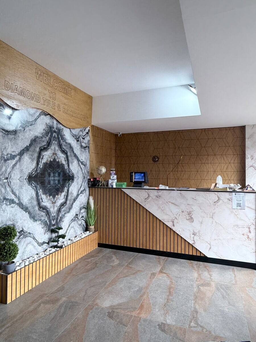 Diamond Tile and Bathrooms 