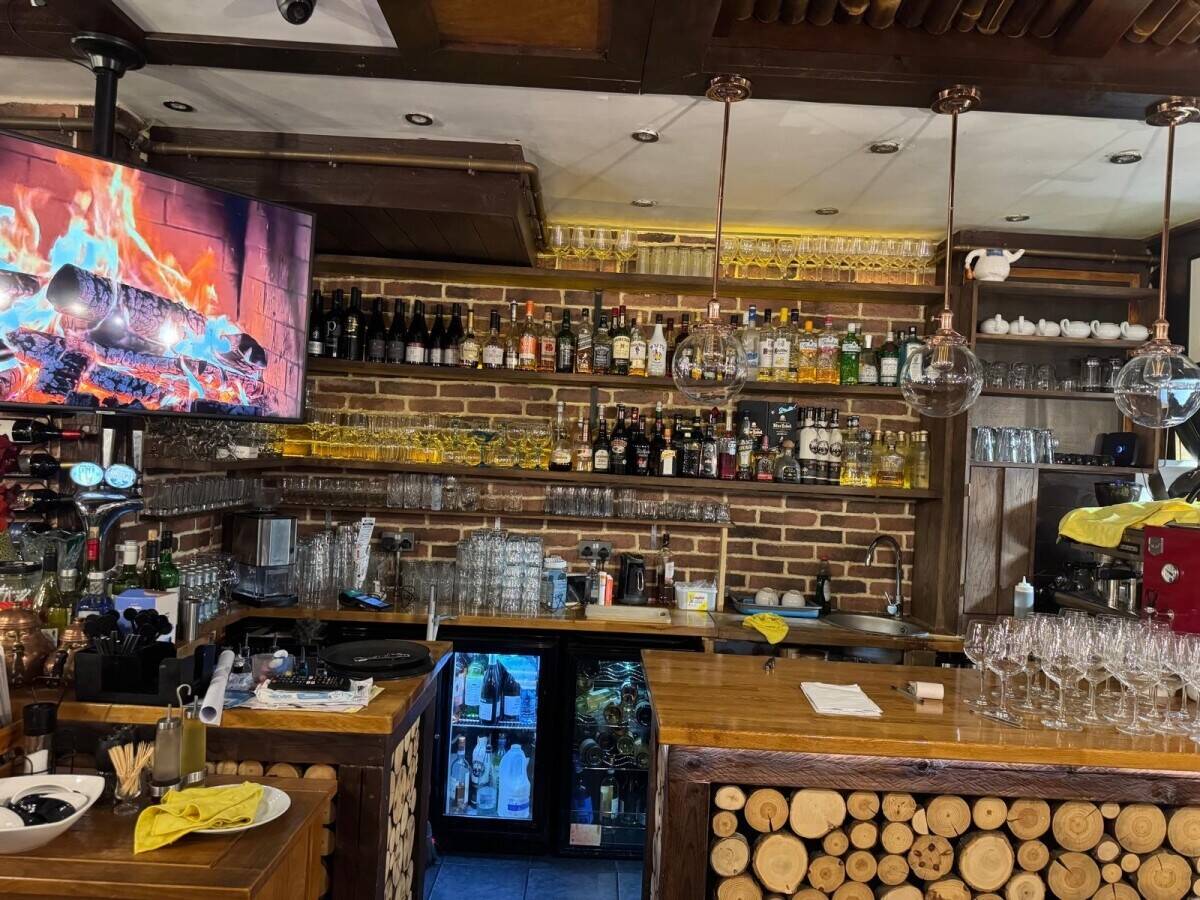 Turkish Restaurant for sale in Raynes Park London.