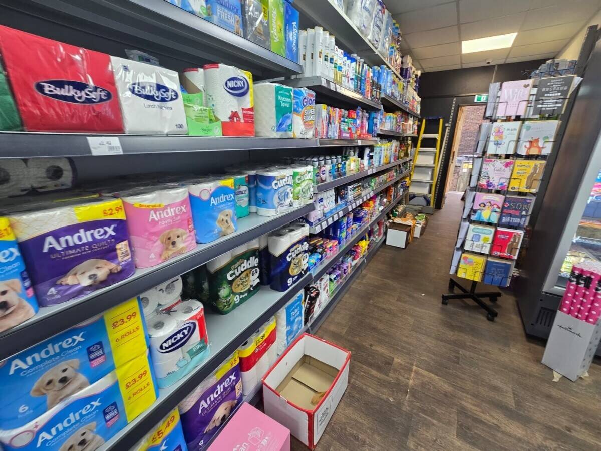 Huge potential off licence for sale in Swindon Photo 1