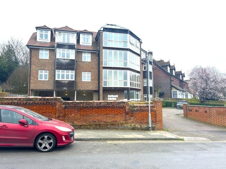 FREEHOLD RESIDENTIAL INVESTMENT