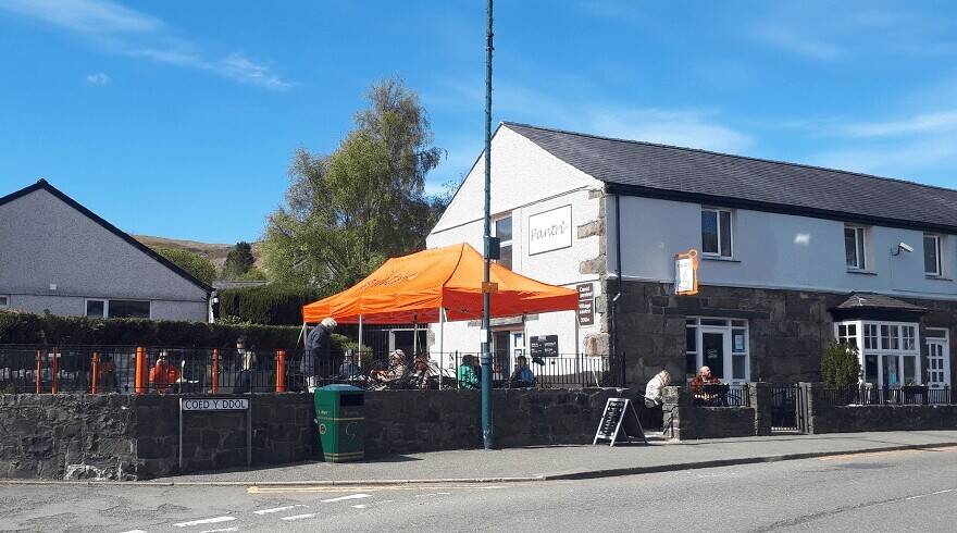 AWARD WINNING LICENCED CAFE/COFFEE SHOP, LLANBERIS, NORTH WALES Photo 1