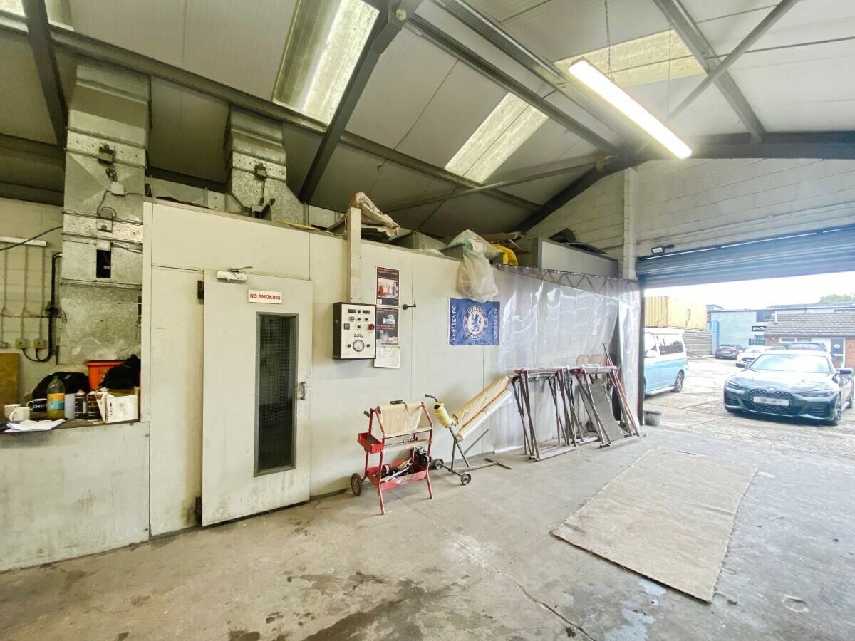 Established Motor Body Repair Business For Sale – Spray Booth, Ramp & Workshop Premises To Let Photo 1