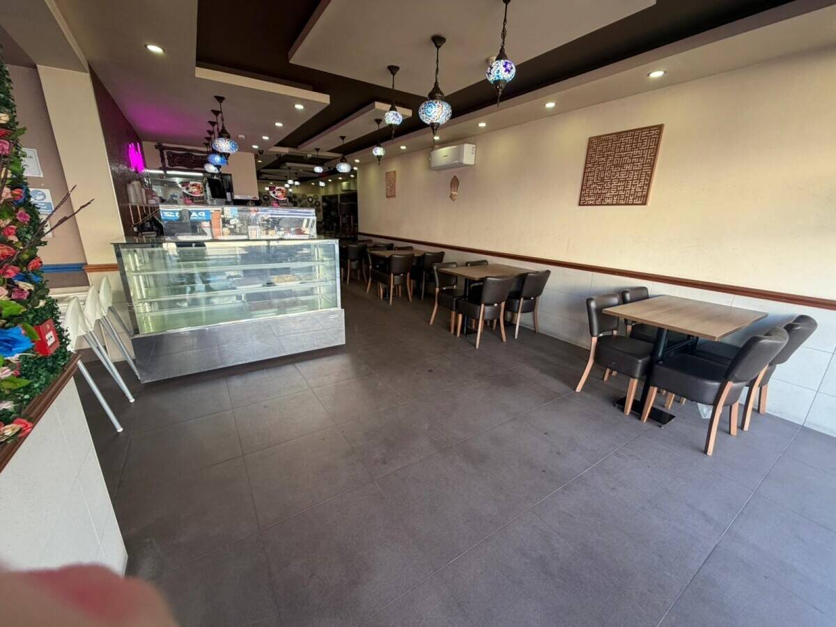 Pakistani resturant for sale in southend on sea