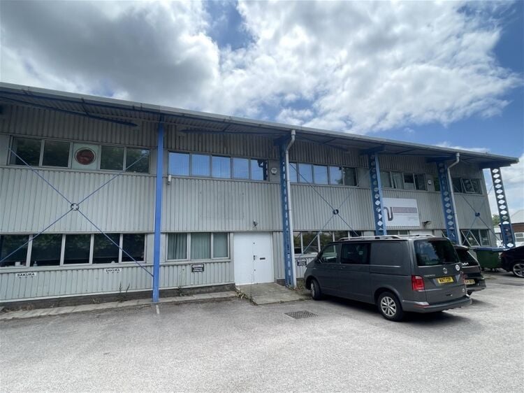 First Floor Self-Contained Office/ Business Hub For Sale in Newton Abbot Photo 1