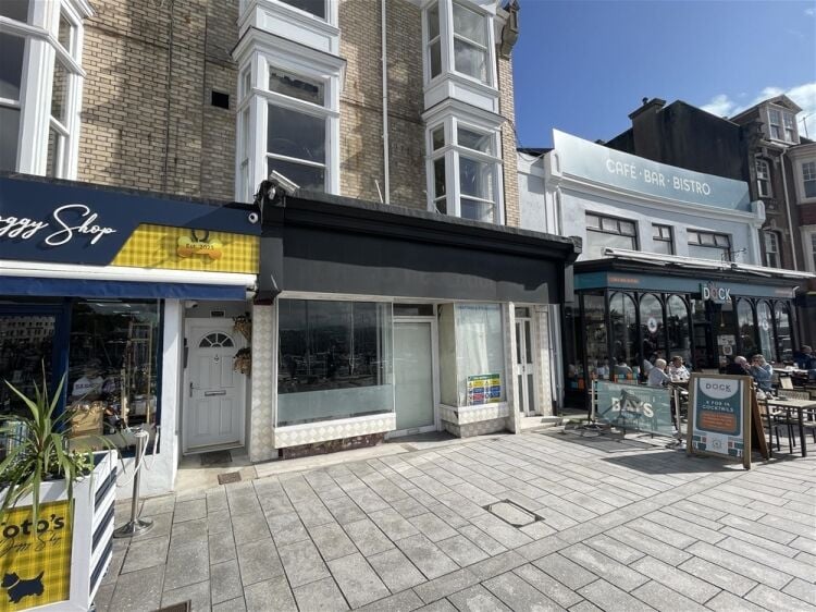 Harbour-Side Ground Floor Retail/ Hospitality Premises For Sale in Torquay Photo 1