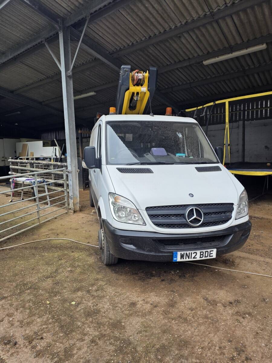 Mobile Solar Panel cleaning Service