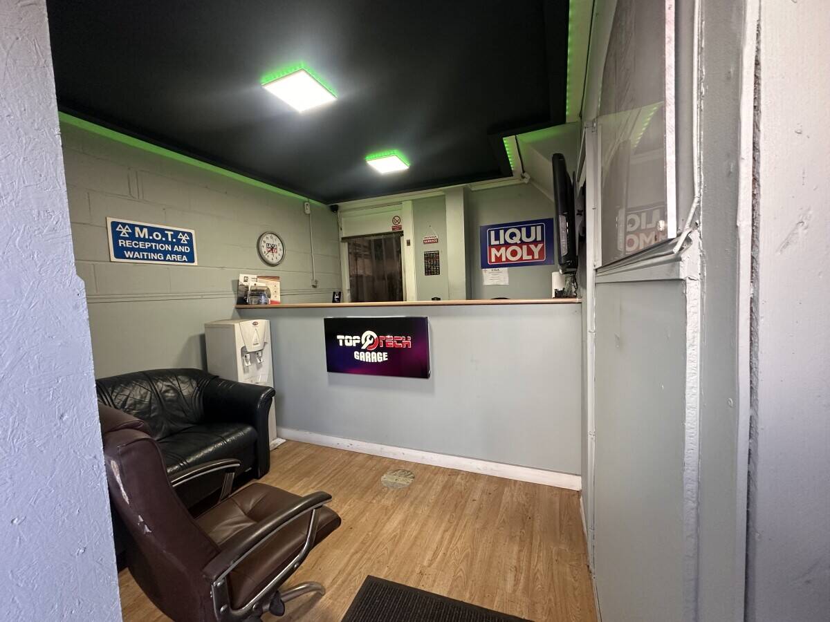 Fully equipped car repair garage with tyre fitting and motorcycle mot bay