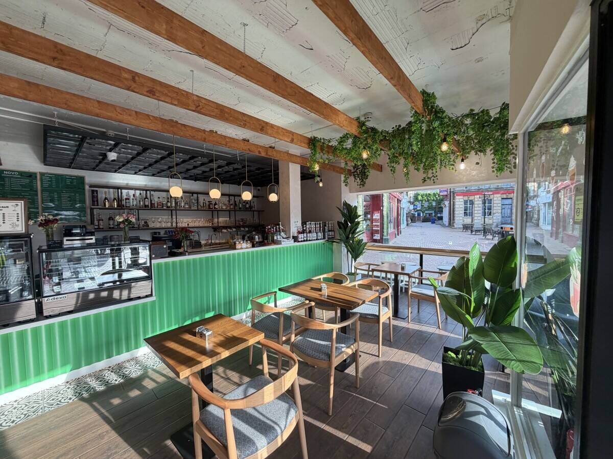 Coffee Shop