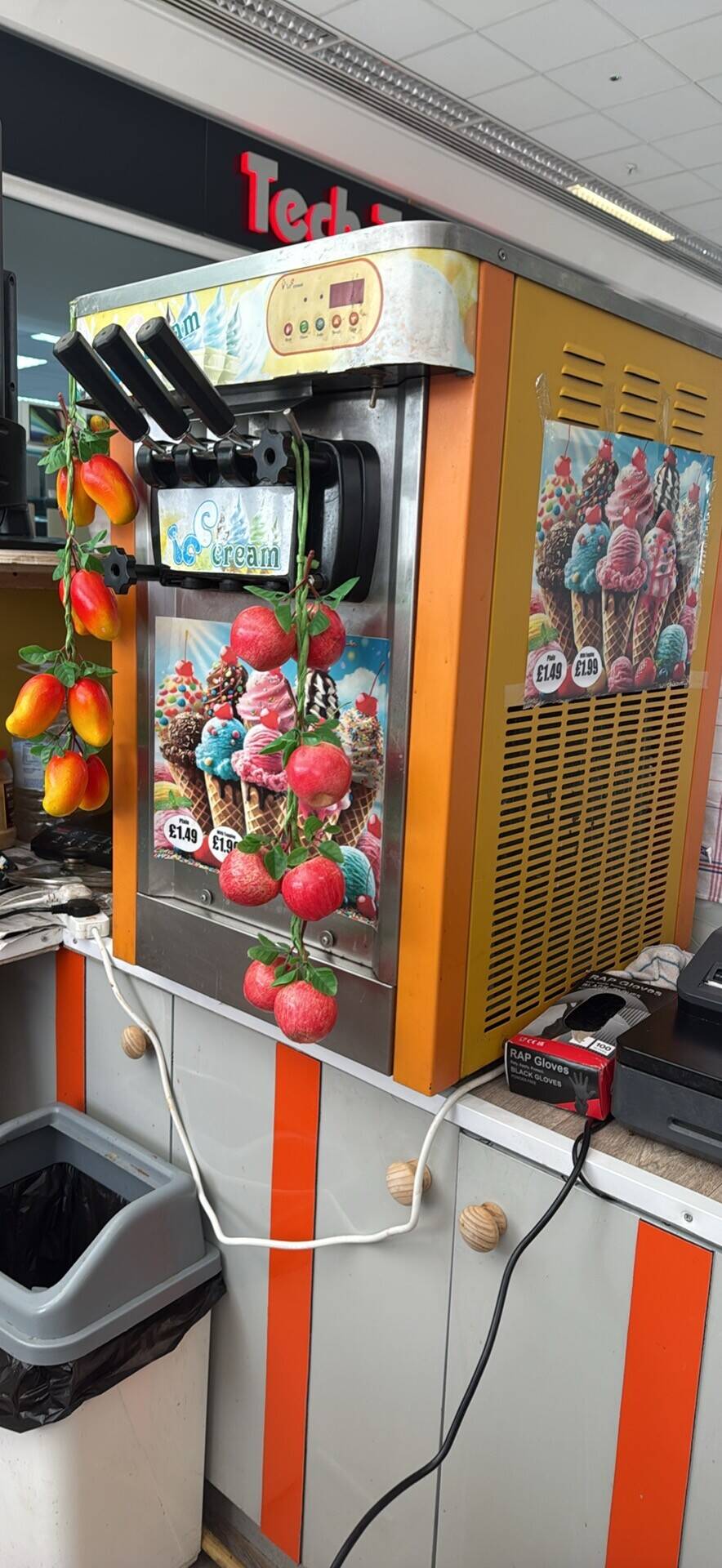 Bubble tea and Strawberry Chocolate stall for Sale