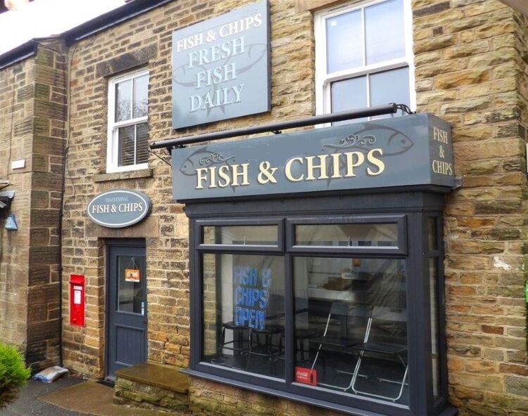 Unopposed fish & chip shop, Peak District village Photo 1