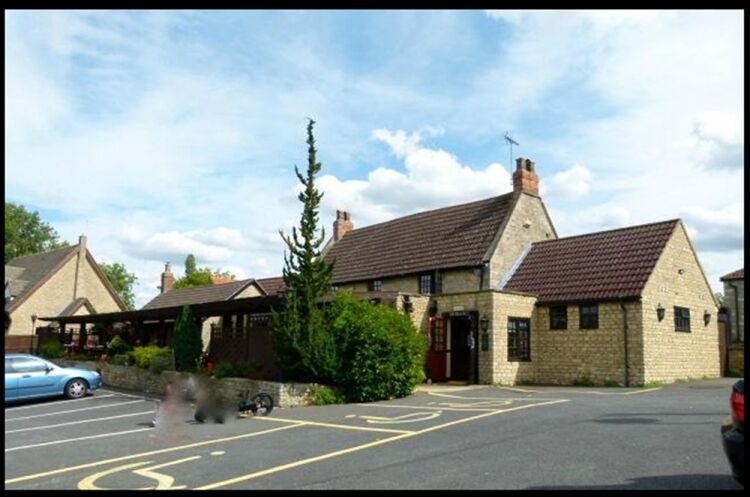 IMPRESSIVE FREE OF TIE VILLAGE PUBLIC HOUSE & RESTAURANT IN NORTHAMPTONSHIRE IMPRESSIVE FREE OF TIE VILLAGE PUBLIC HOUSE & RESTAURANT IN NORTHAMPTONSHIRE