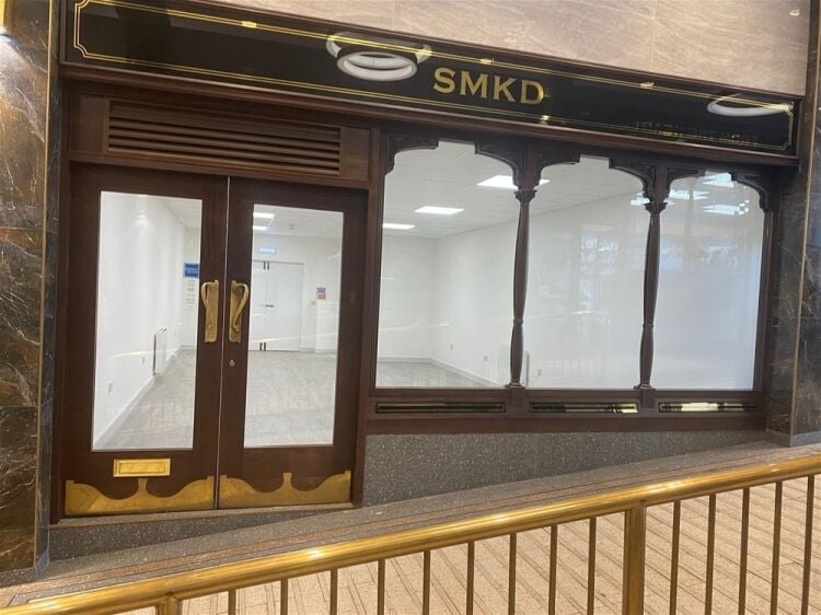 Retail For Sale in Cleckheaton Photo 1