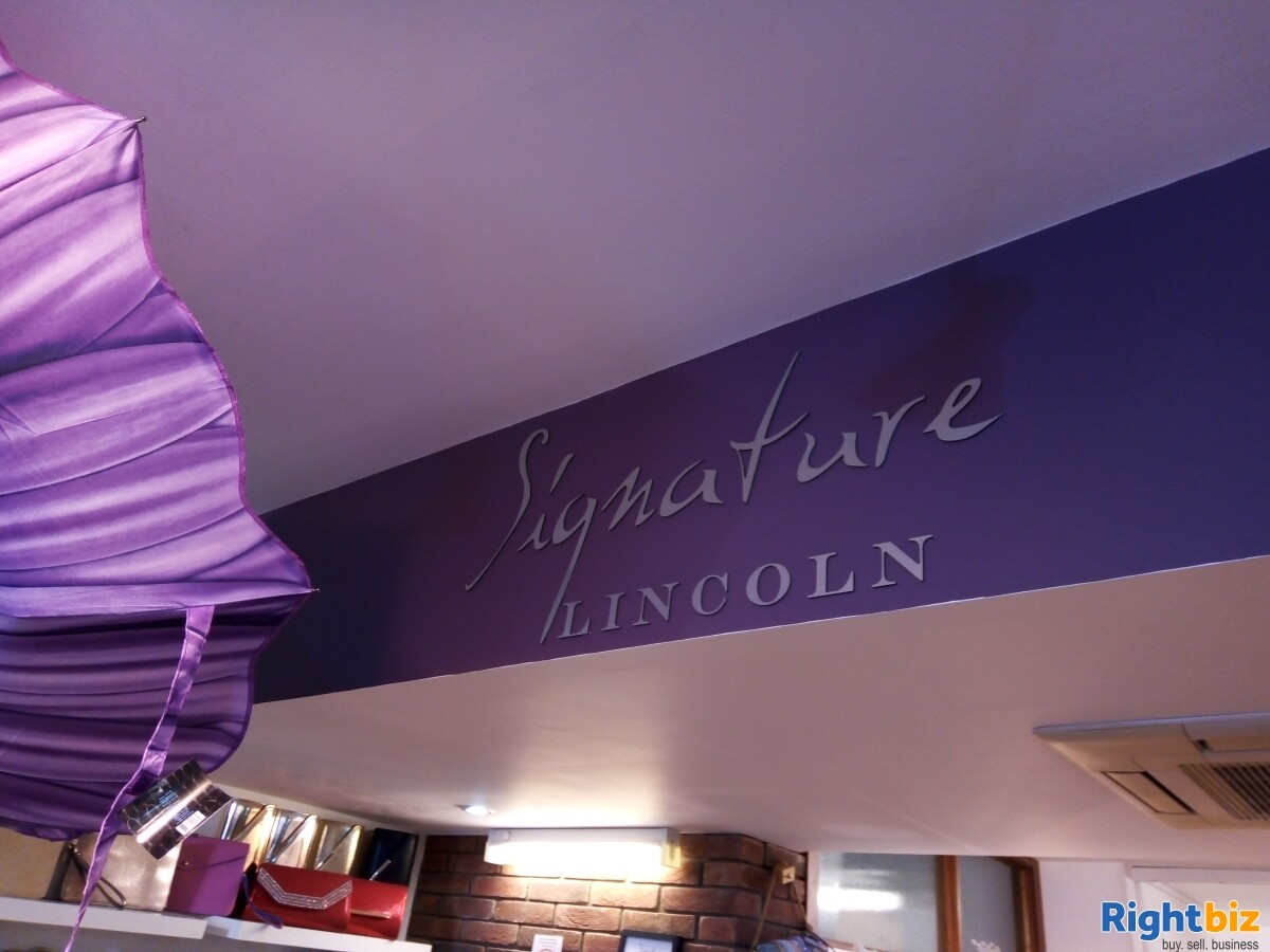 Well Established Handbag and Accessories Store in Lincoln. Premium Bailgate Location Photo 10