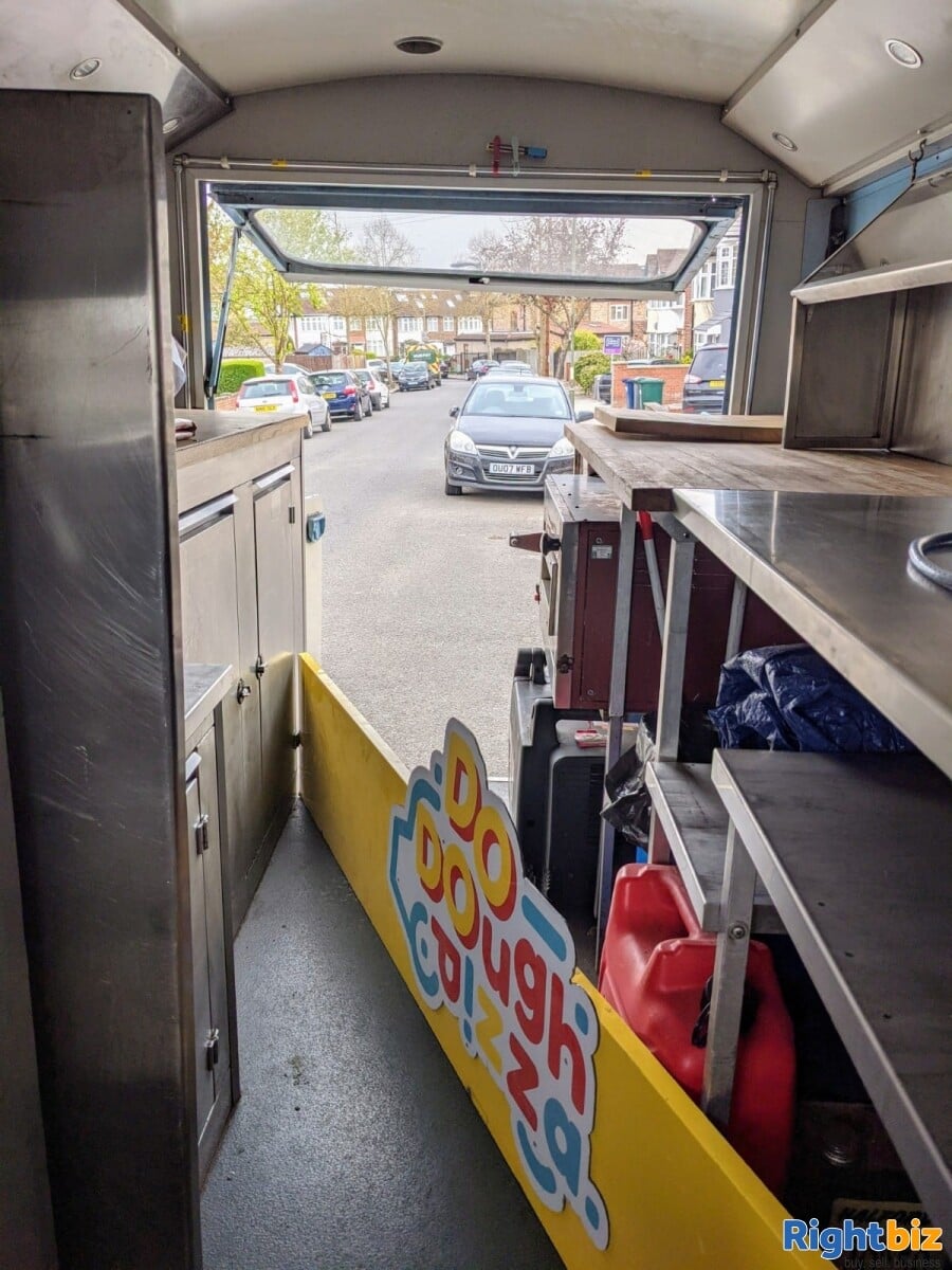 DoDough Pizza event business