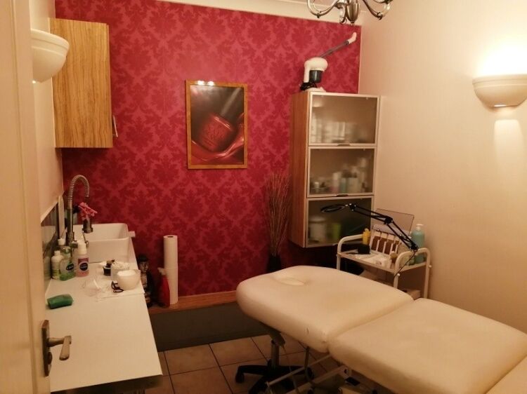 Award winning Hair & Beauty salon with a separate Barber Shop for sale Photo 10