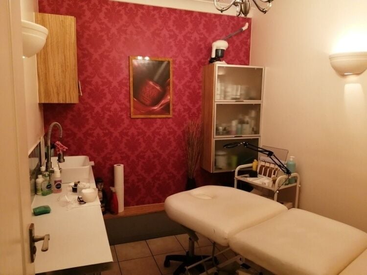 Award winning Hair & Beauty salon with a separate Barber Shop for sale Photo 10