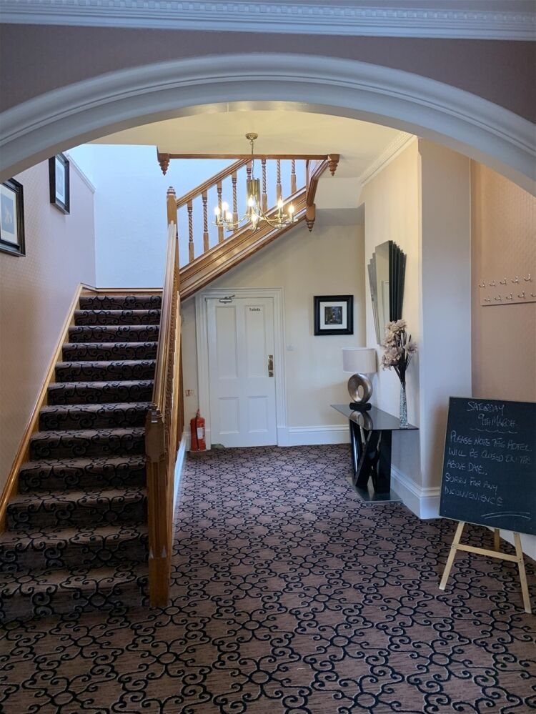 FREEHOLD LICENSED HOTEL/RESTAURANT & FUNCTION VENUE IN 4.5 ACRES NEAR KIRKCUDBRIGHT