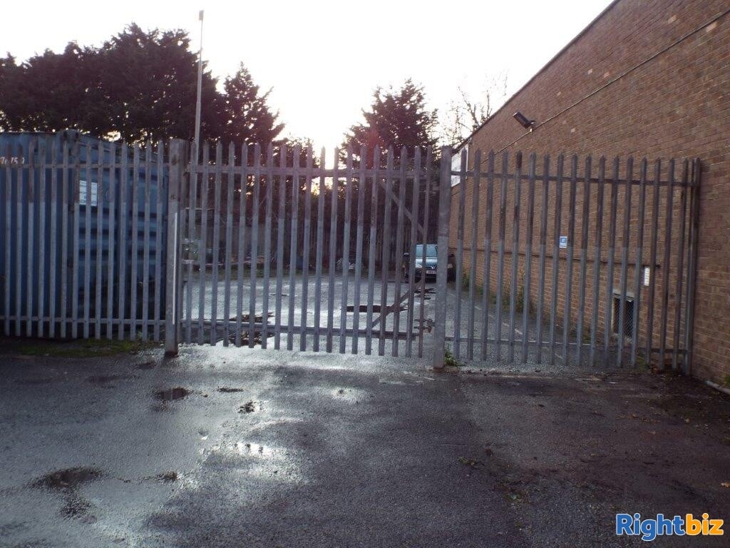MOT GARAGE CLASSES 4, 5 & 7, SERVICING, REPAIRS. PLUS CAR SALES BUSINESS GOSPORT HAMPSHIRE Photo 11