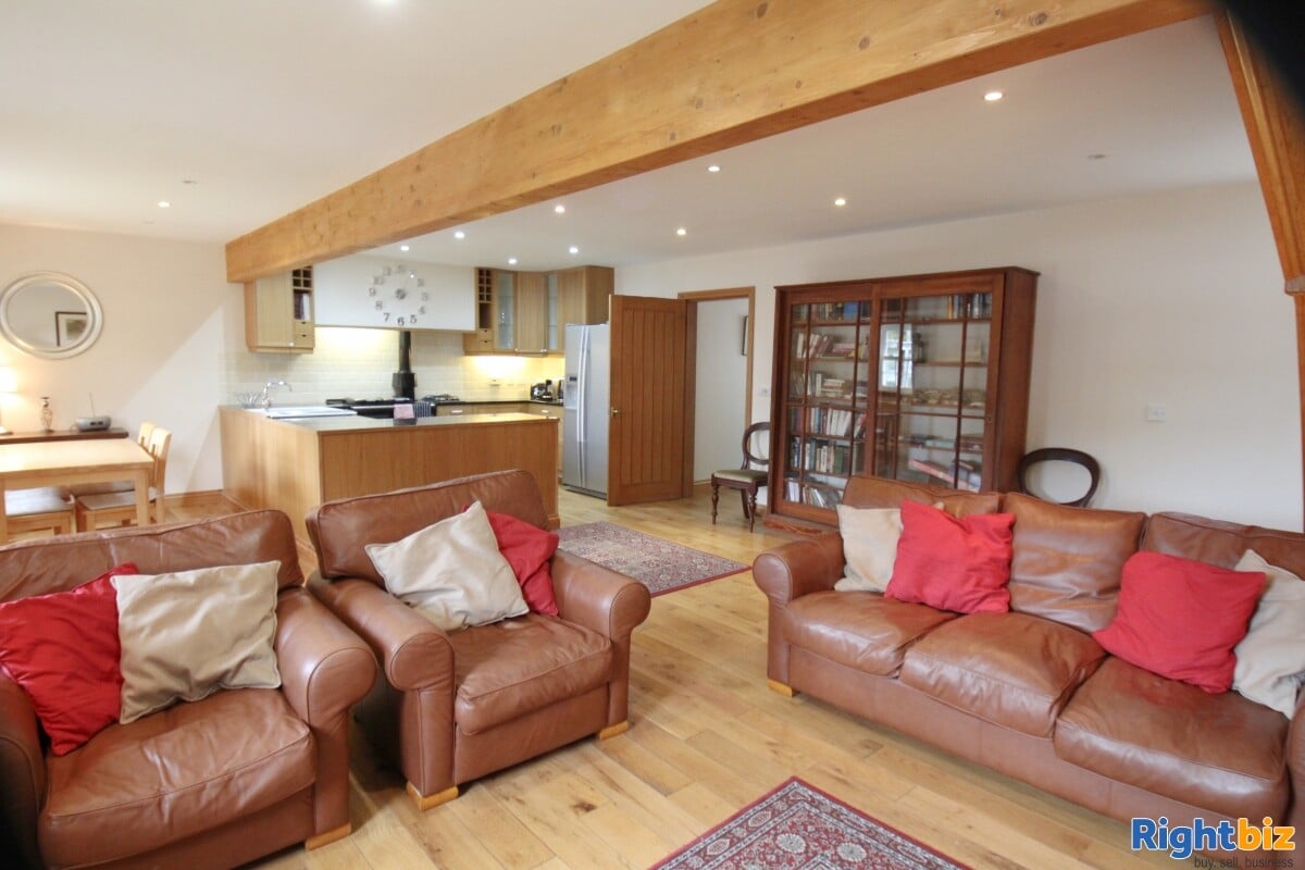 Beautiful Salen Hotel & Luxury Glamping Pods for Sale, Acharacle