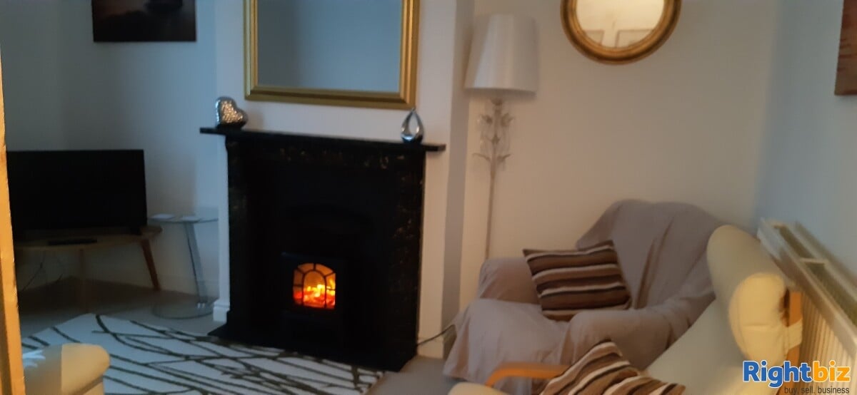 Freehold Air BnB Business in Chester City Centre Photo 10