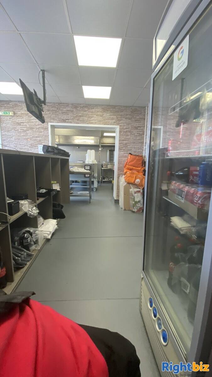 Leasehold  Pizzeria take away  in Durham