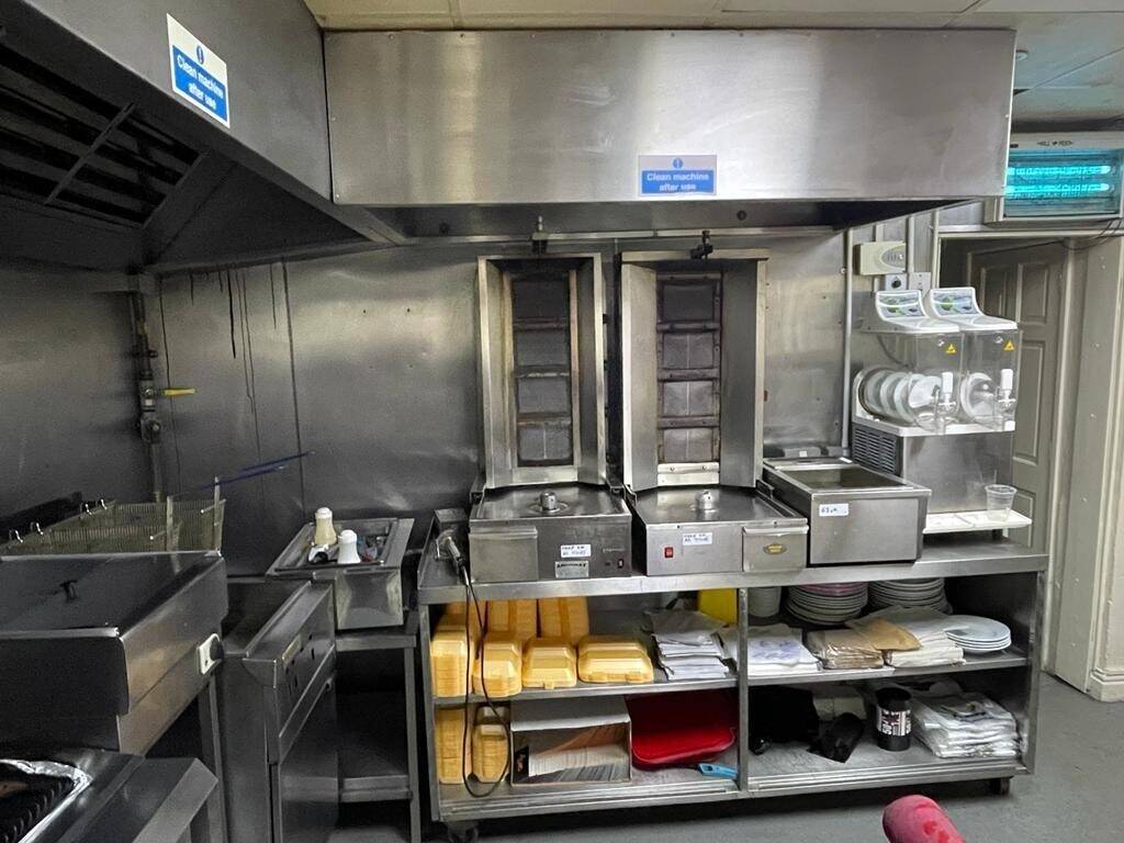 The only grill house in a busy hight street leasehold for sale Photo 10