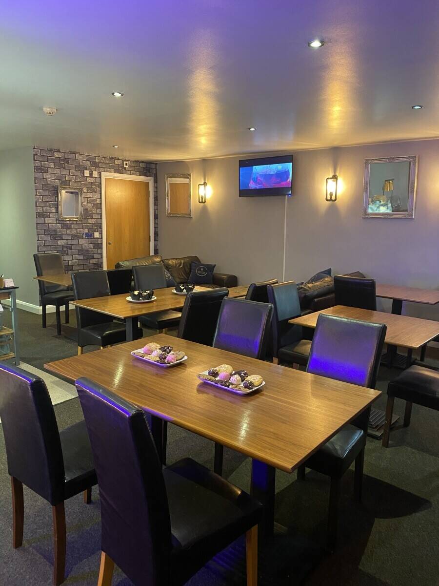 Cafe in Rotherham for sale