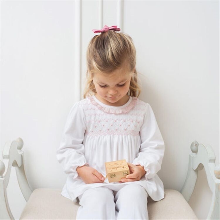A WELL ESTABLISHED - AWARD-WINNING BABY AND CLOTHING BRAND Photo 10